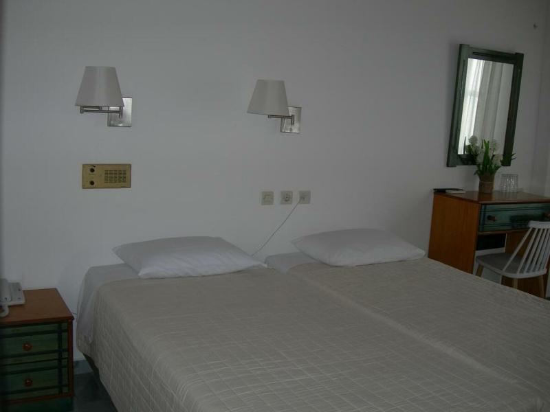 Aegeon Pension Paros Island ภายนอก รูปภาพ