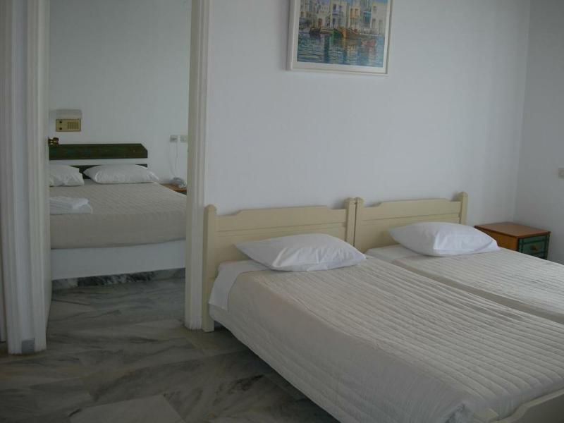 Aegeon Pension Paros Island ภายนอก รูปภาพ